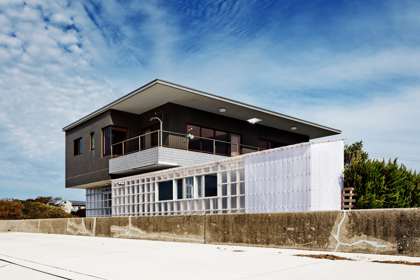 Seaside villa in Japan. Renovation and restoration of the building