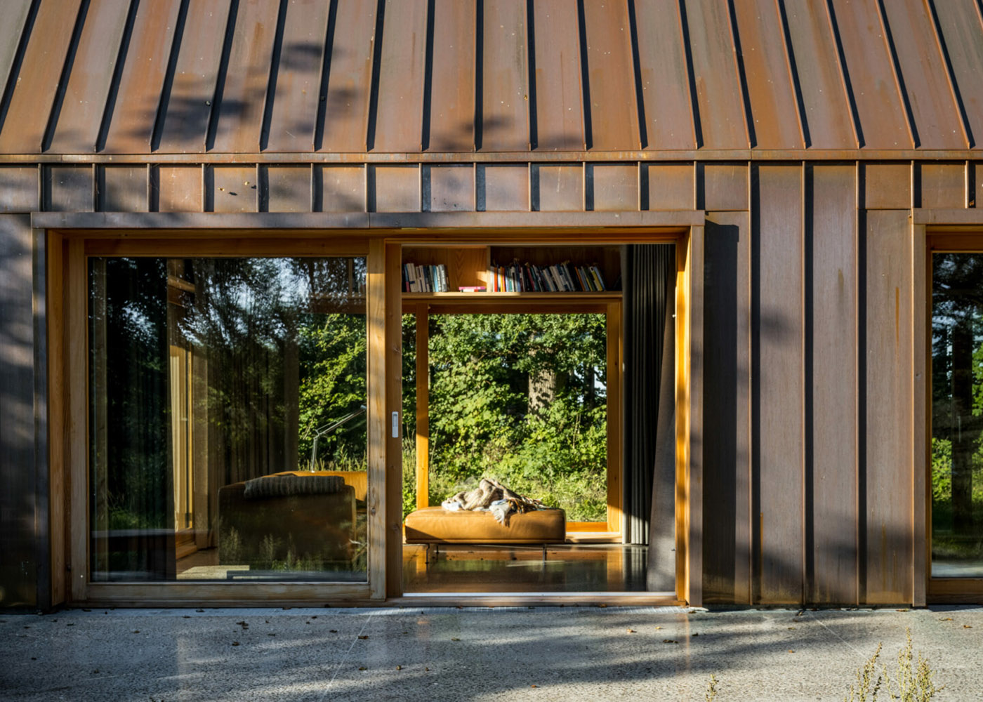 Psychophysical wellbeing and nature in order to make working a delight: the Author's House immersed in the forest