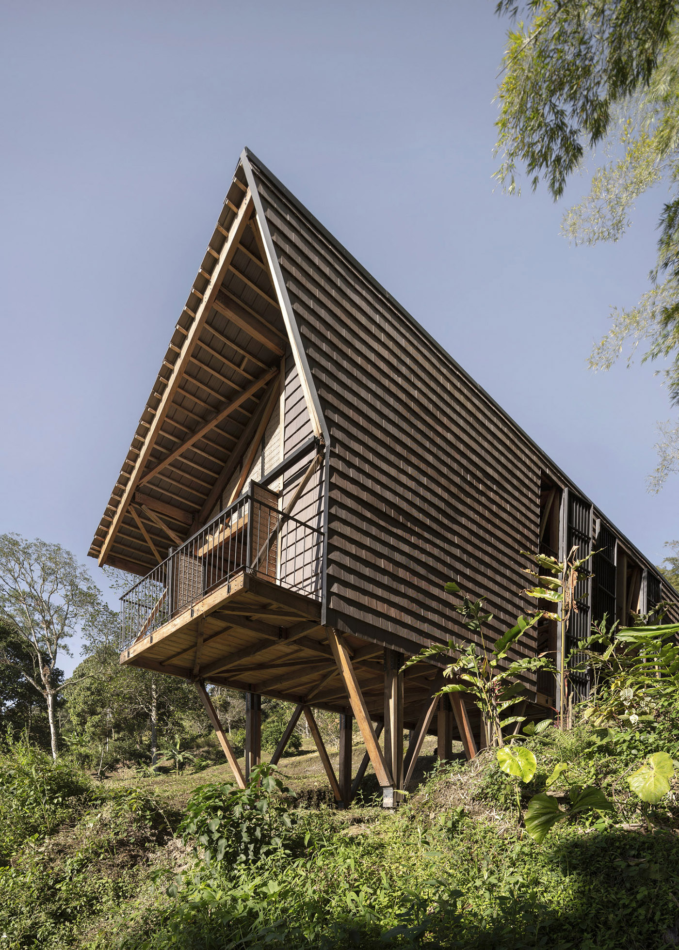 Casa Tejida, the paradise where clouds come for breakfast