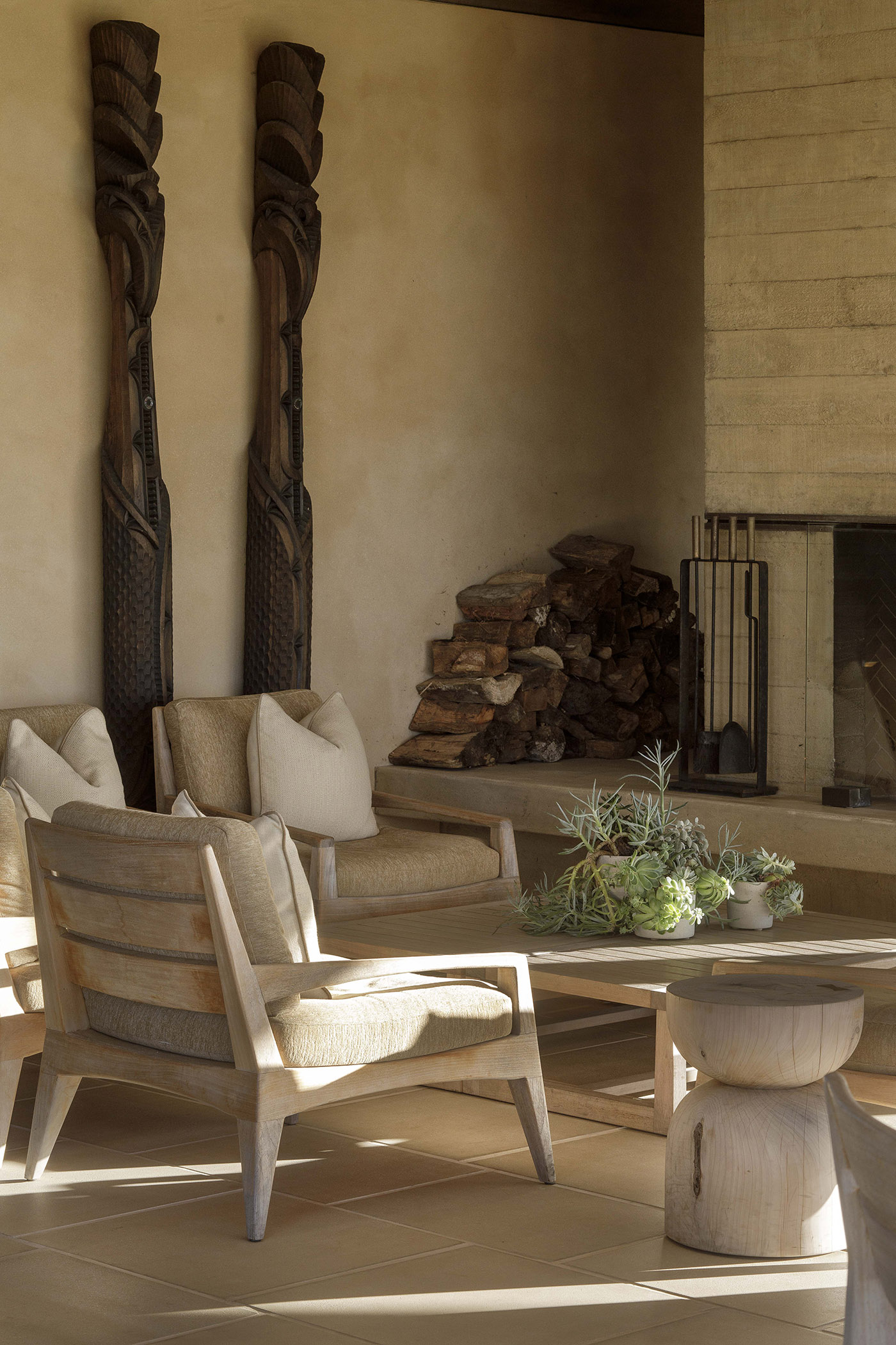 In New Zealand, golf courses, sand dunes and the sea all embrace the delicate architecture of the Tara Iti Clubhouse