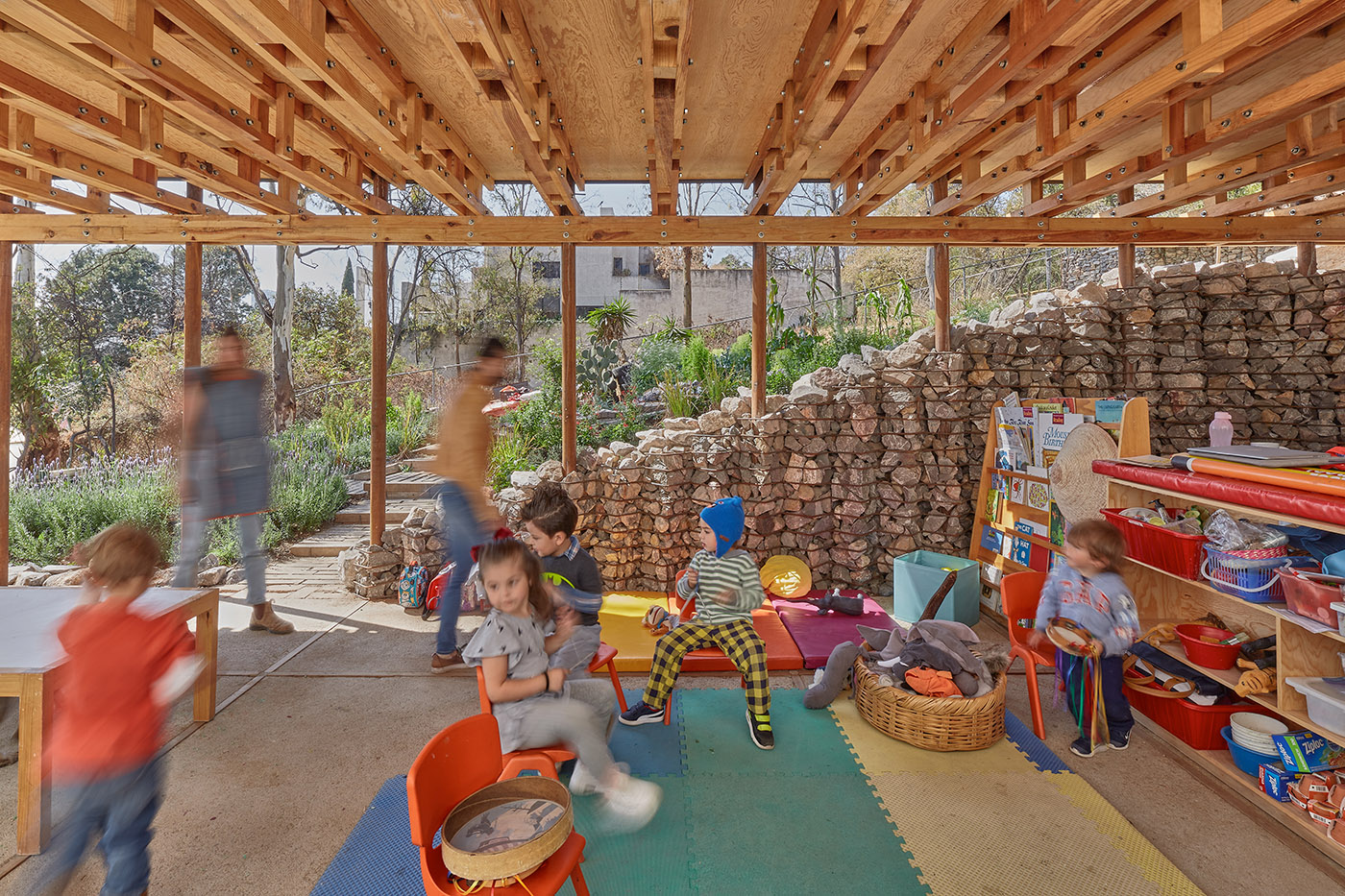 El Terreno. An urban garden designed as an area in order to educate about environmental sustainability