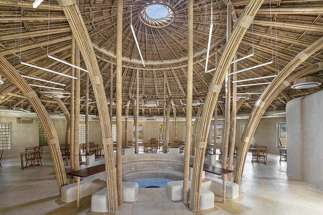 Structure circulaire en bambou pour la bibliothèque de la Panyaden