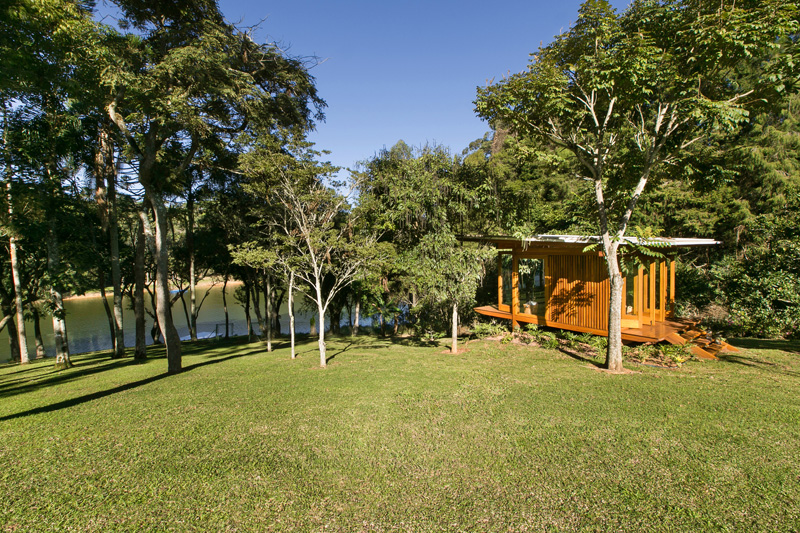 pavilion-lawn-nature-trees-panorama-lake-terrain-slope-volume-view-ventilation-prefabricated