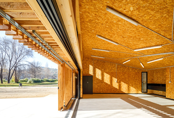 Modulo in legno in un parco