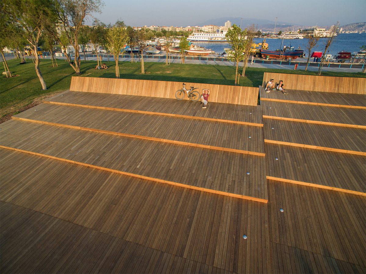 Urban wooden space with steps and seats