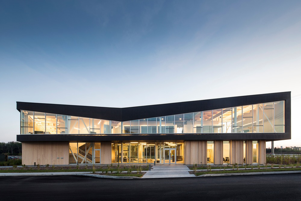 contemporary architecture wood and glass