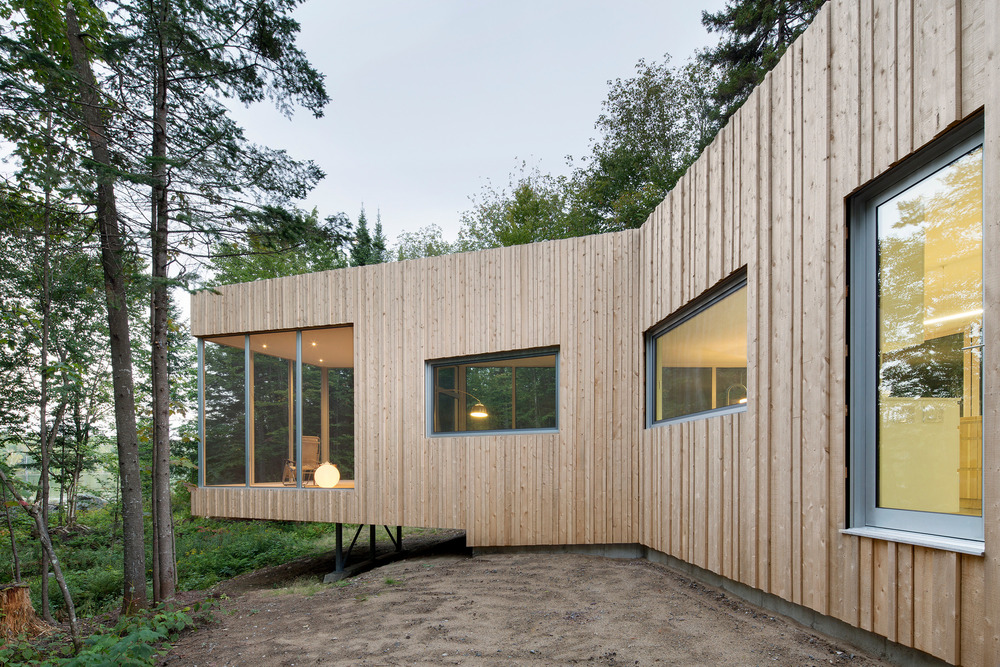Villa in legno contemporanea