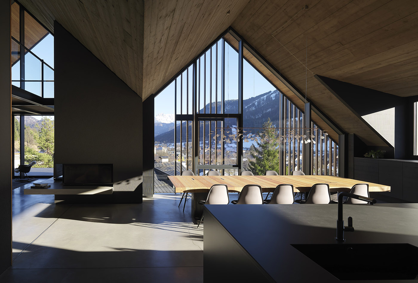 Casa per le vacanze su terreno scosceso