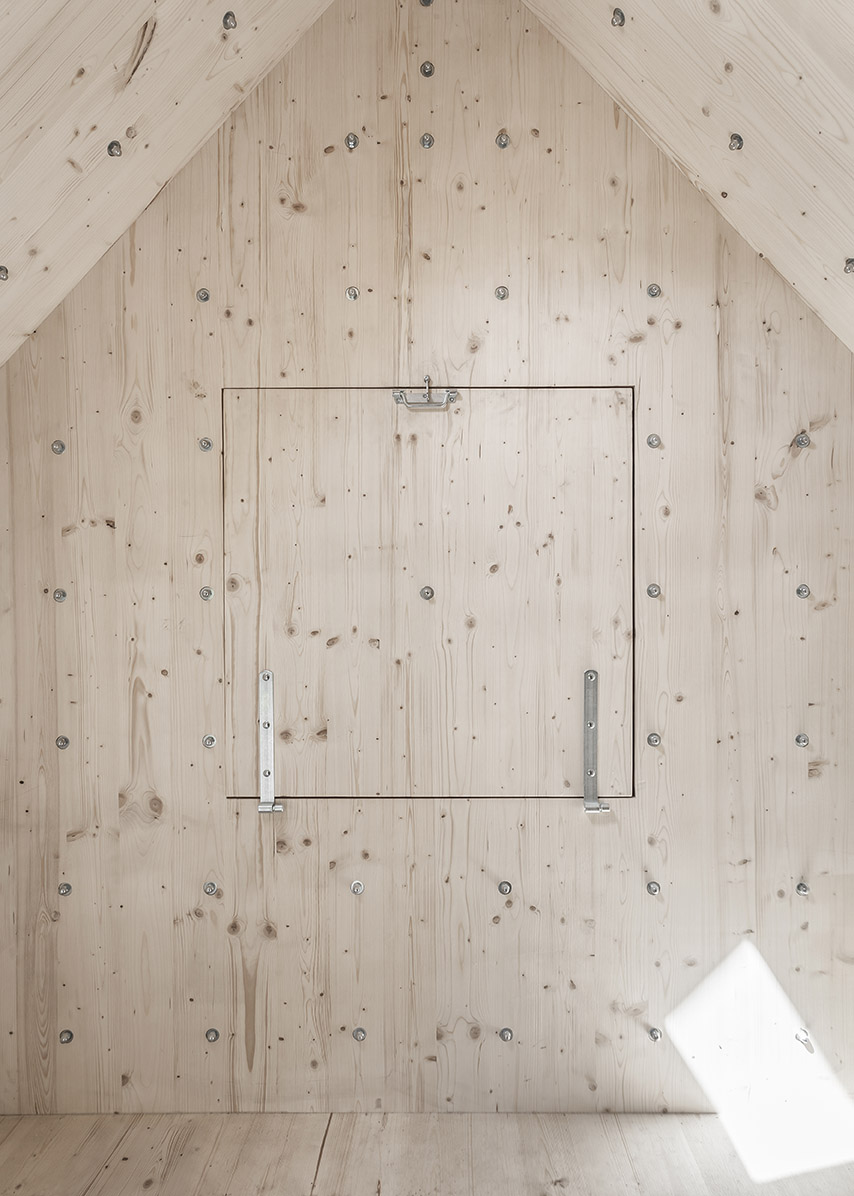 modulo abitativo rivestimento e arredi a scomparsa in legno