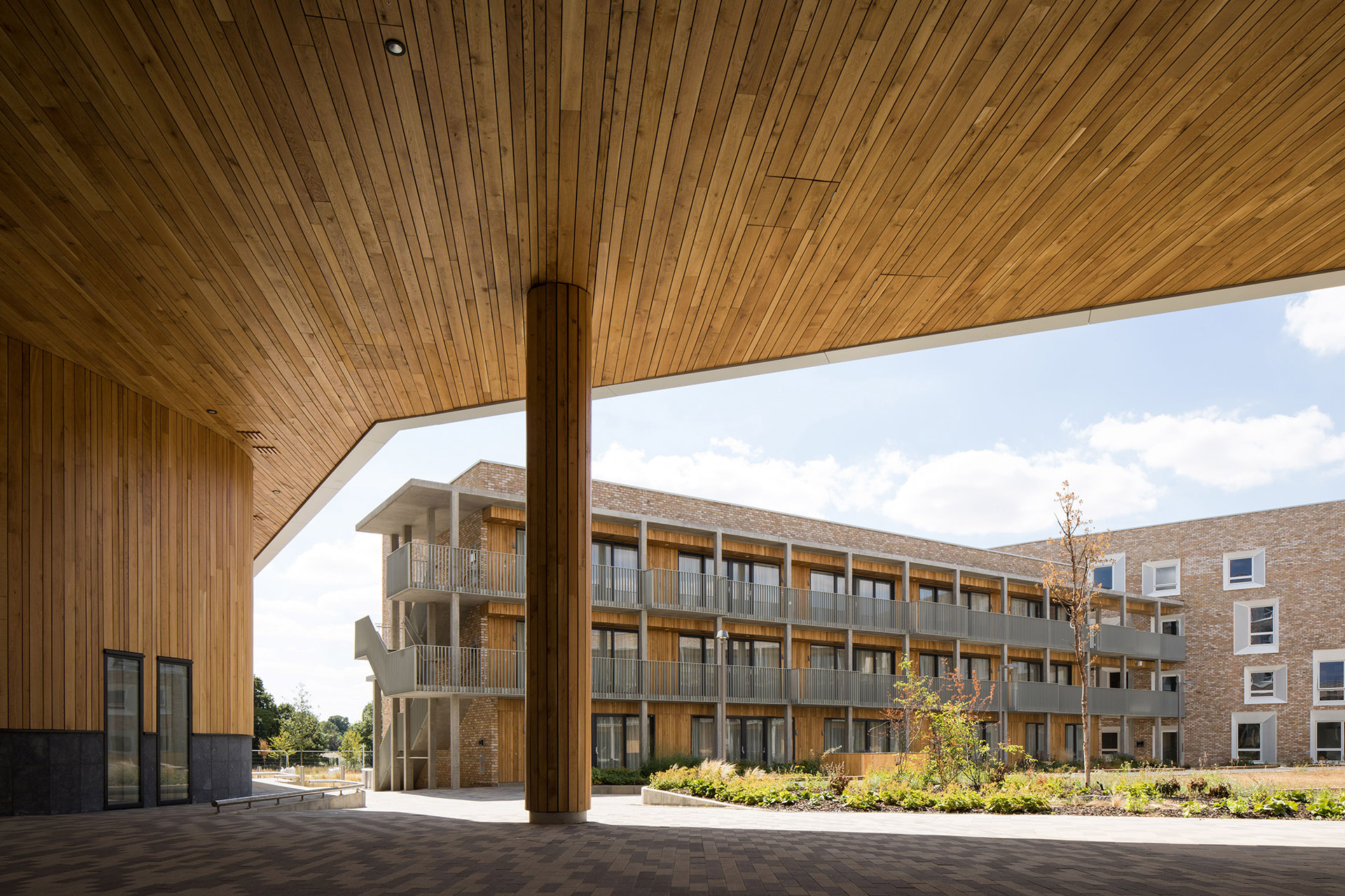 Residential buildings for the University of Cambridge. Sustainable ...
