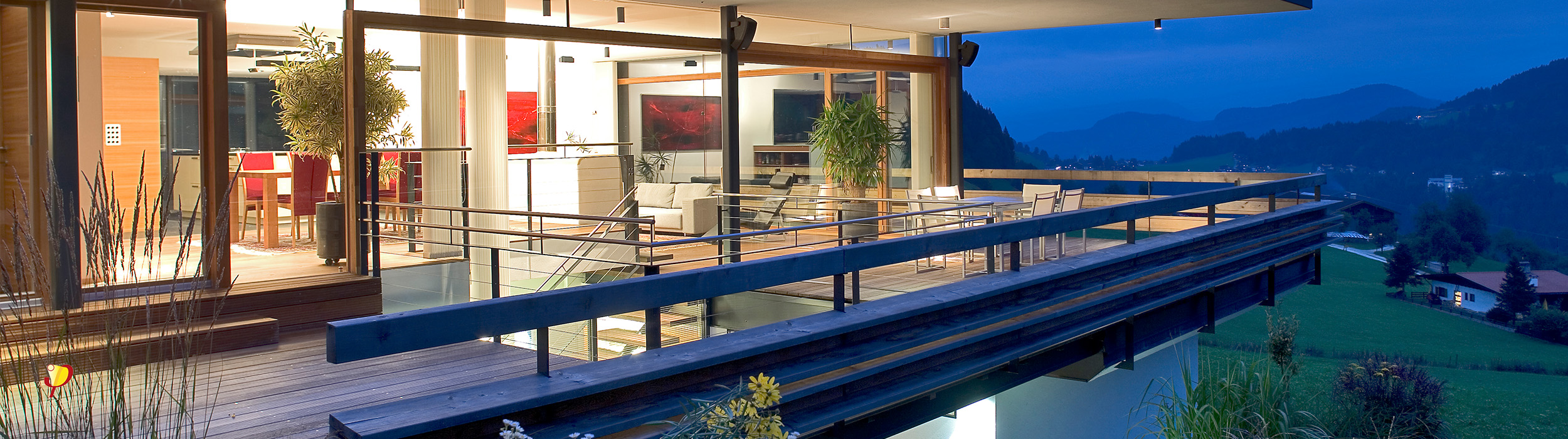 Serramenti e vetrate continue ad alte prestazioni Hausplus