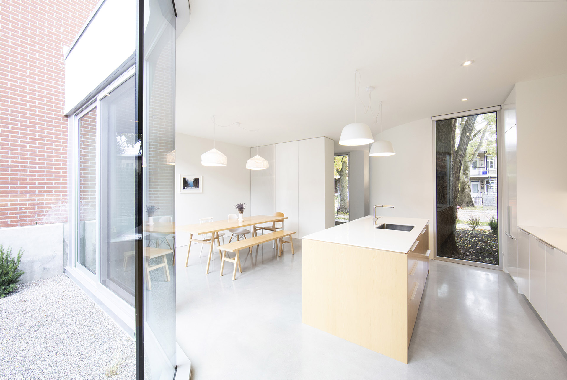 Expansion in Montreal. Transformation of the housing typology known as