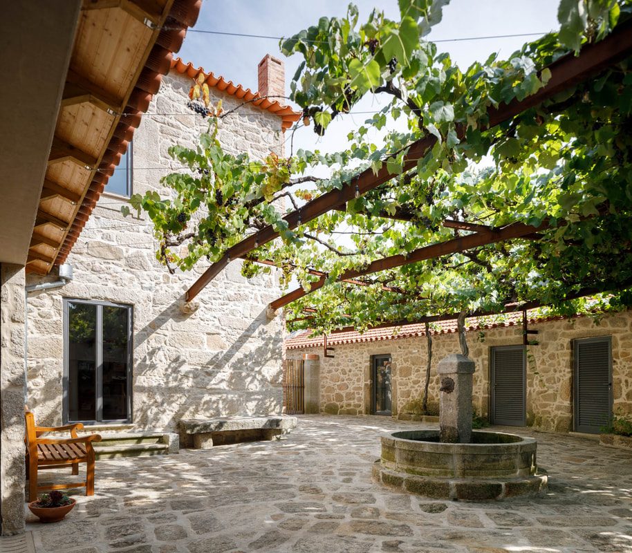 Property dating back to the 18th century in Porto. Each redesigned area becomes a unique venue