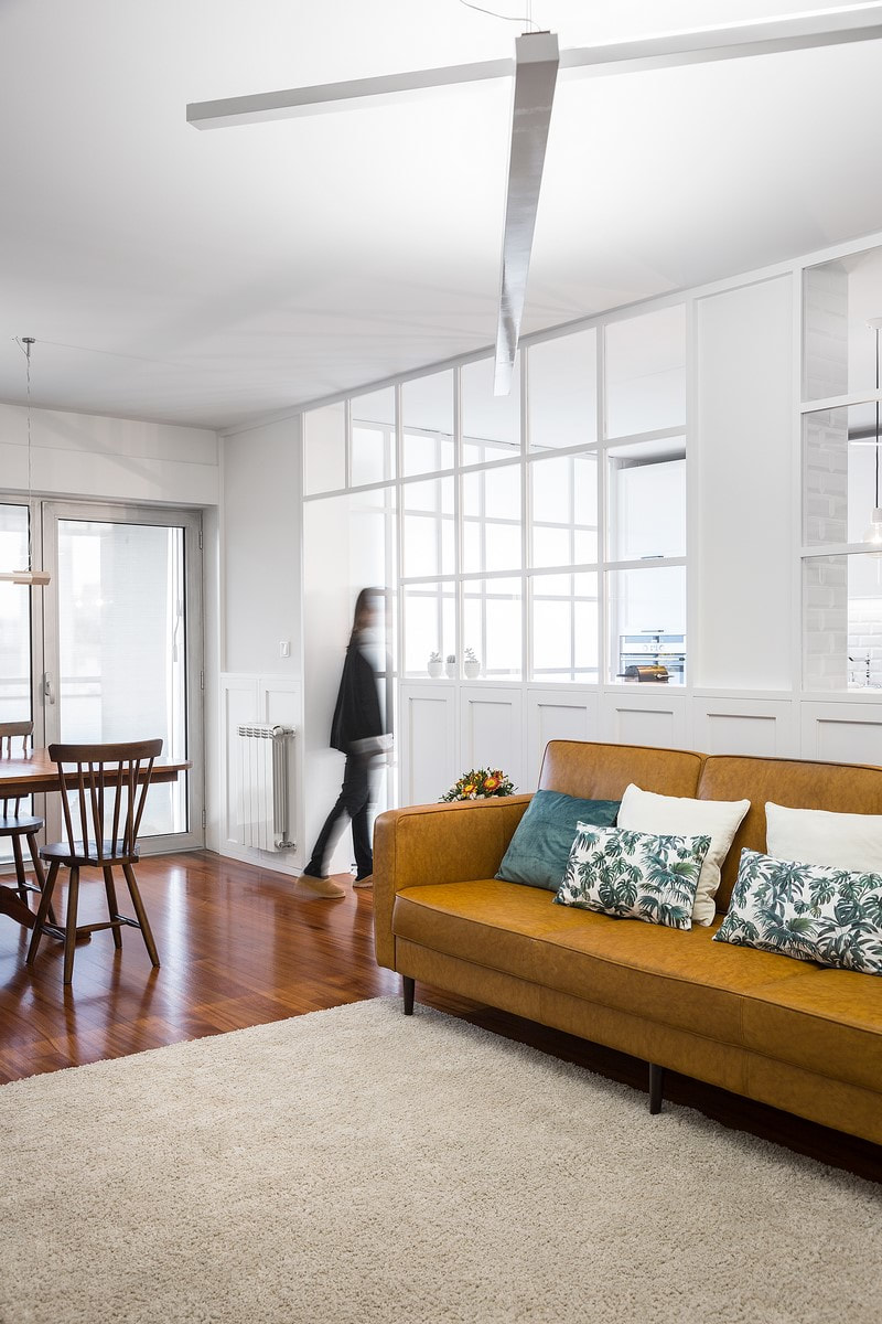 Revised internal structure of a flat. Increased visual communication between rooms