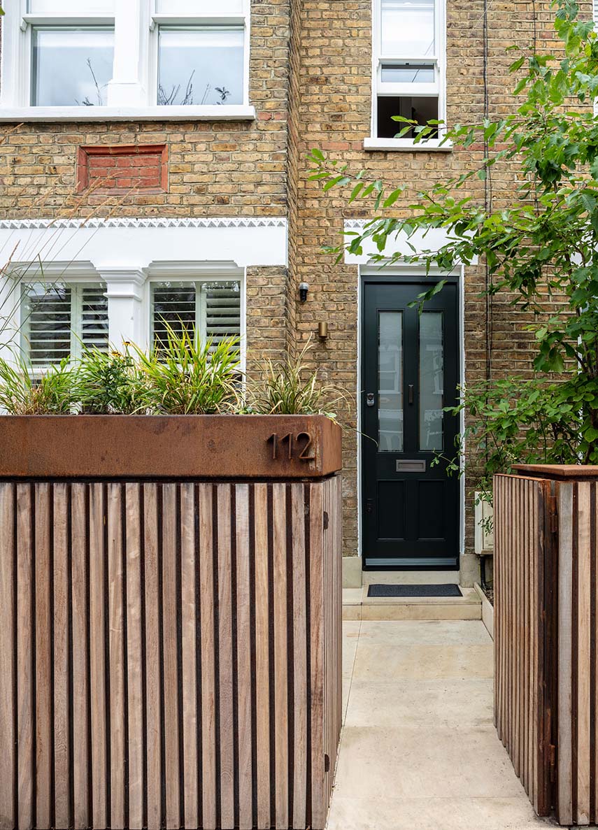 Renovation of a Victorian Townhouse in Wimbledon. Targeted interventions for a comprehensive impact