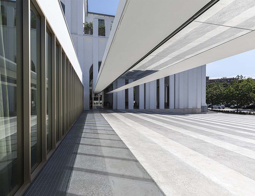 Hotel NH Collection Milano CityLife. Soluzioni Saint-Gobain Italia per un edificio iconico