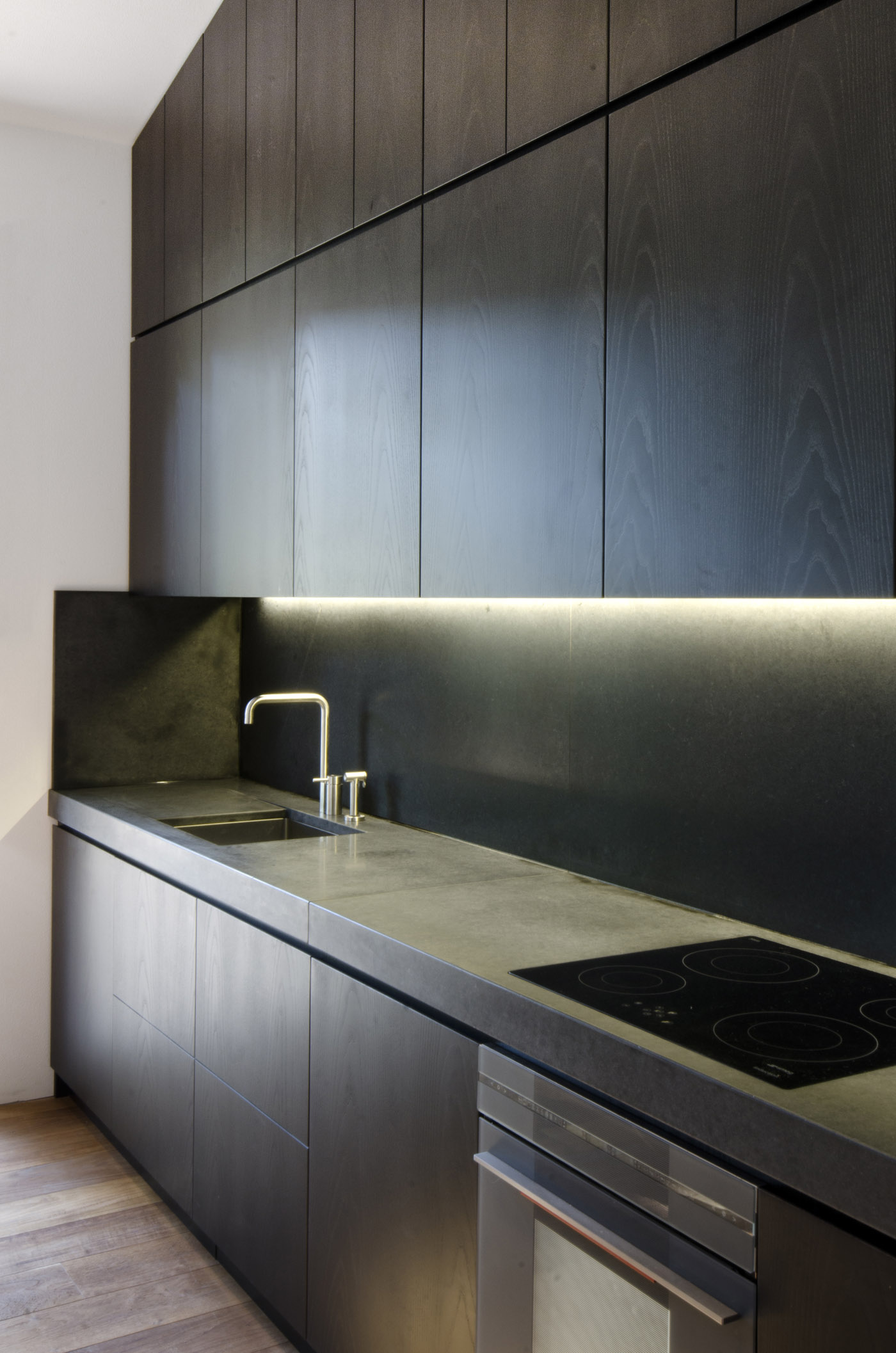 Residenza estiva rivestita in travertino