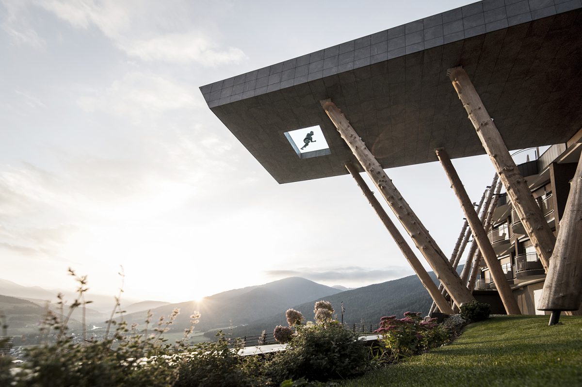 Renovated hotel with view of the landscape with mountains