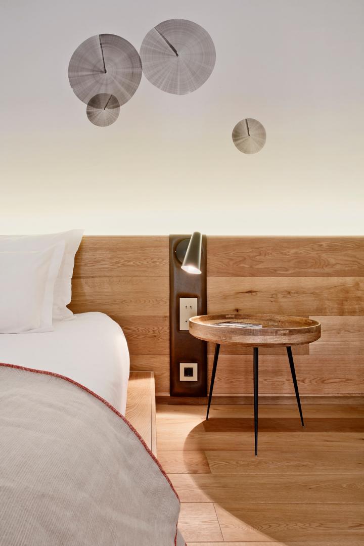 Hotel bedroom with circular washbasin