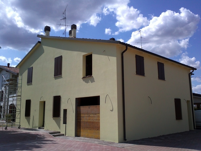 Posa in opera del sistema di isolamento a cappotto FerriTherm