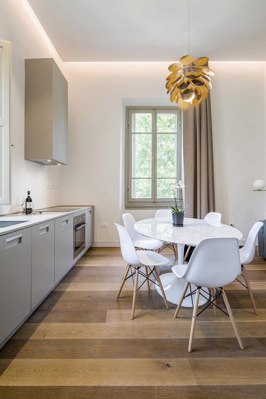 Ingresso hotel m7 contemporary apartments
