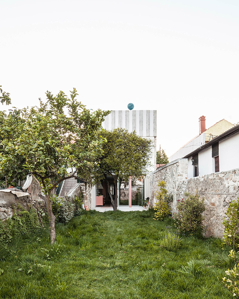 Garden of a dwelling