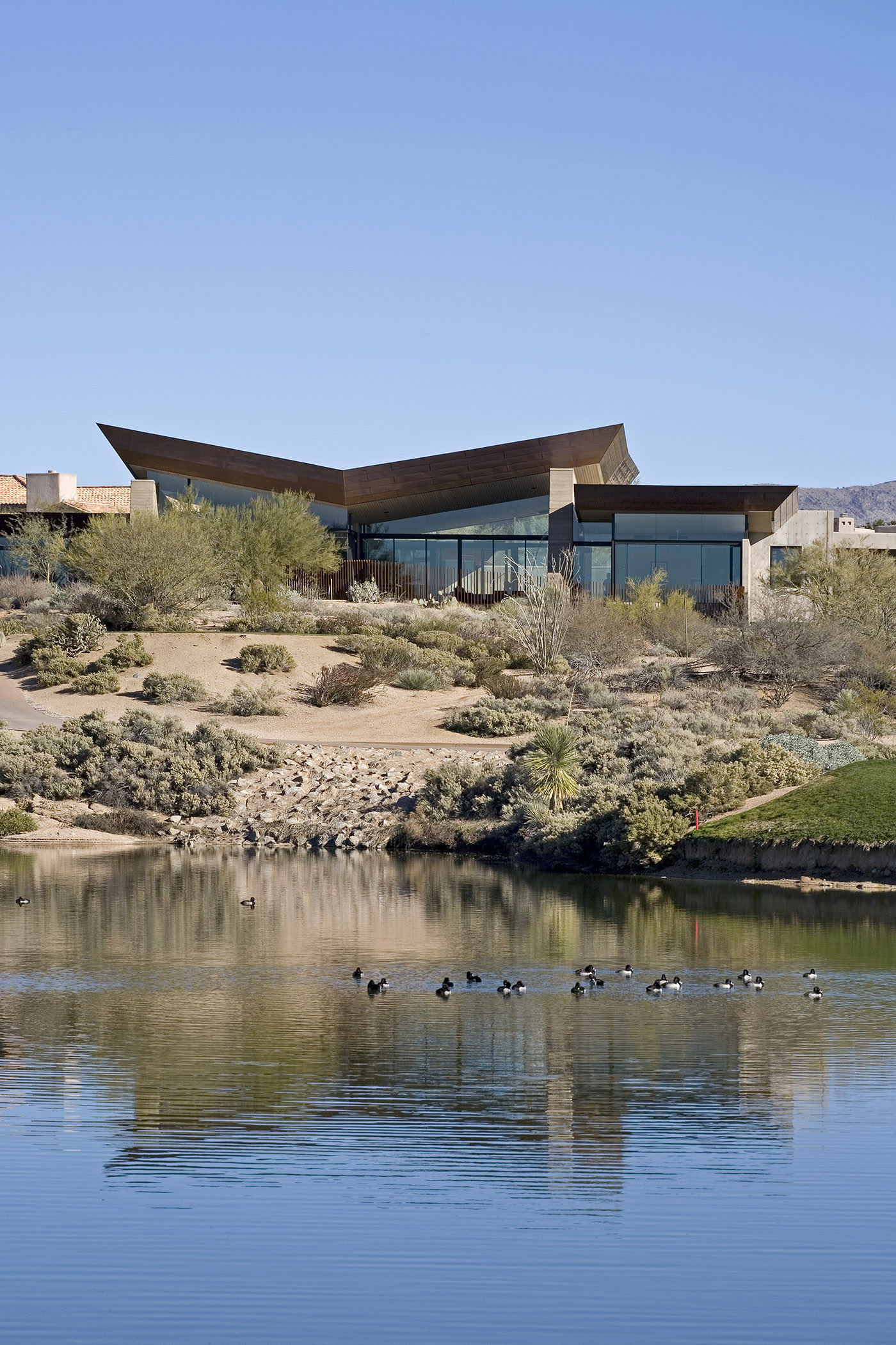 Desert Wing, a villa in the Sonora desert that echoes the surrounding landscape