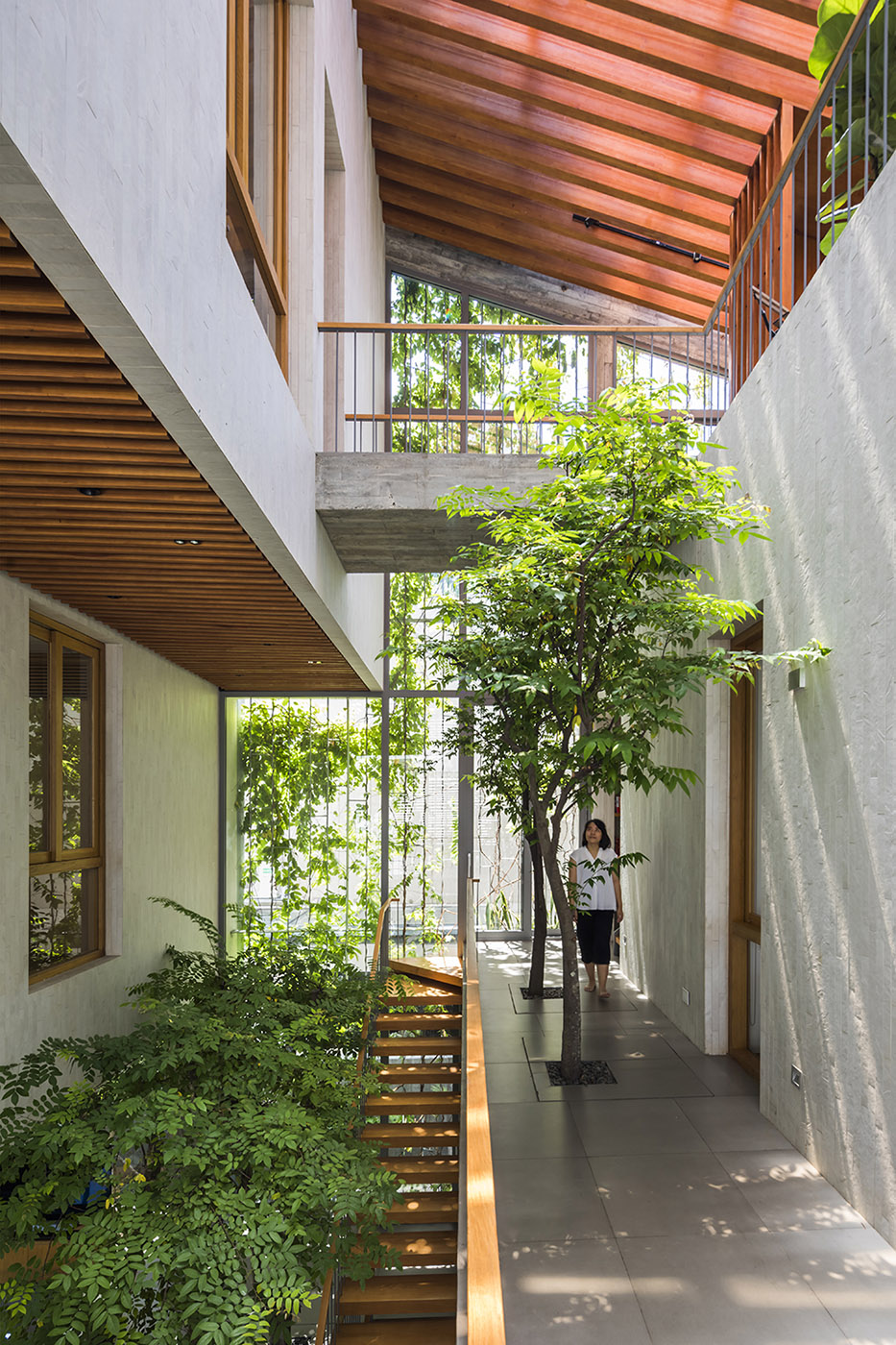 Stepping Park House: el reto vietnamita de integrar la naturaleza en la arquitectura