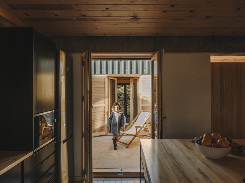 It is all about efficiency and simplicity that does not give up on beauty: Casa en Cerros