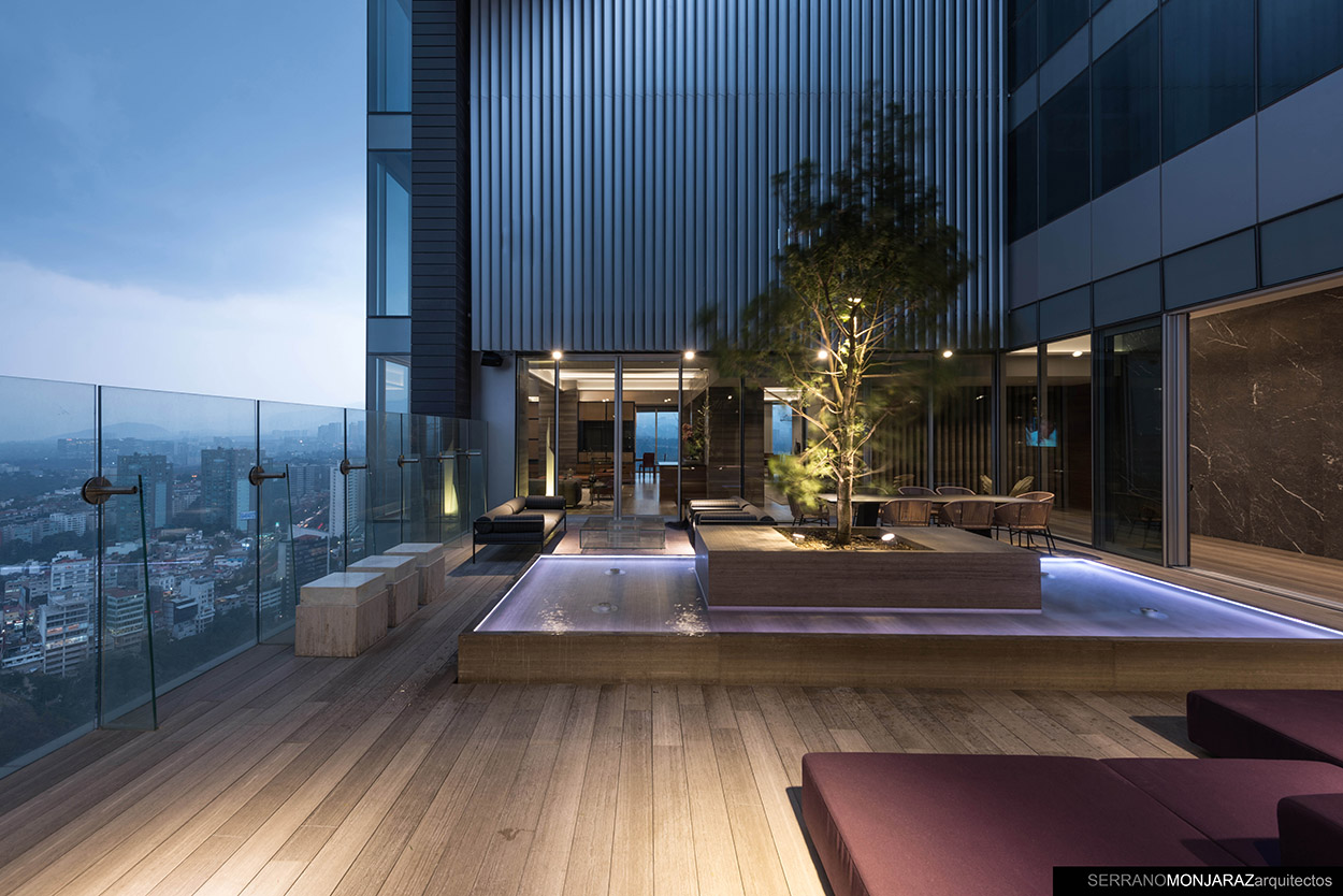 Altaire II Residential Tower in Mexico City. Innovative design for a ...