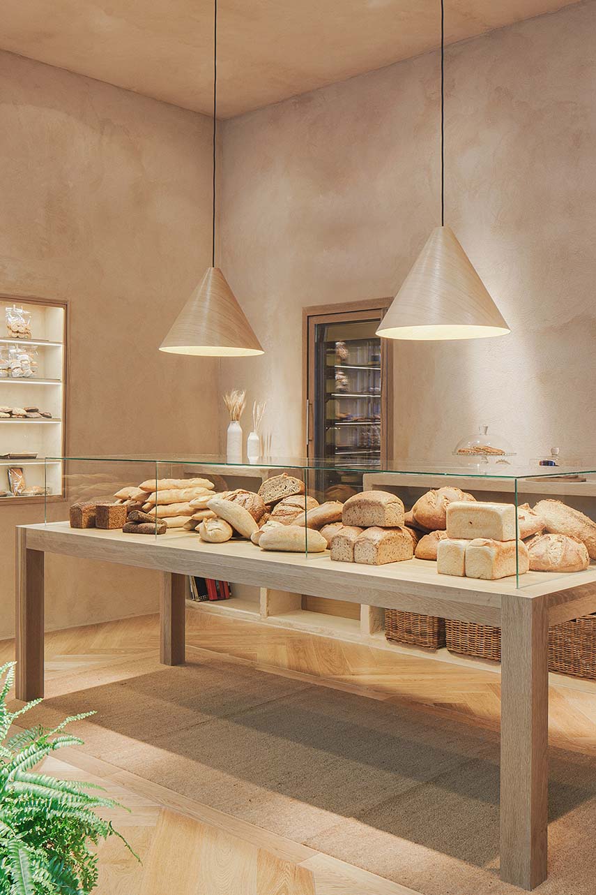 Ridefinizione del layout della panetteria con ispirazione da sala da pranzo. El Horno de Babette- un nuovo concetto