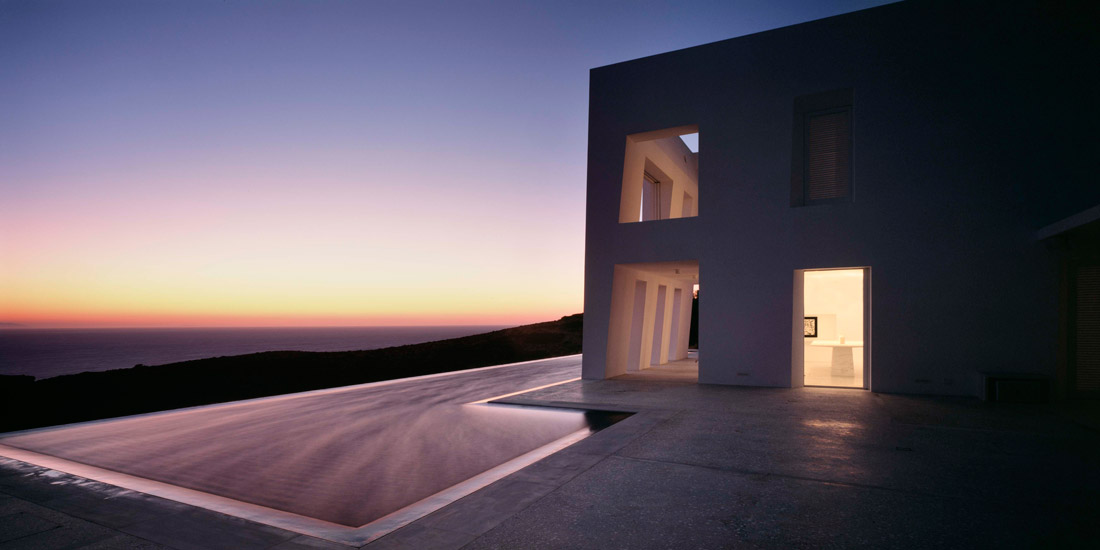 Avlakia House: la villa tempio del sole e della cultura greca
