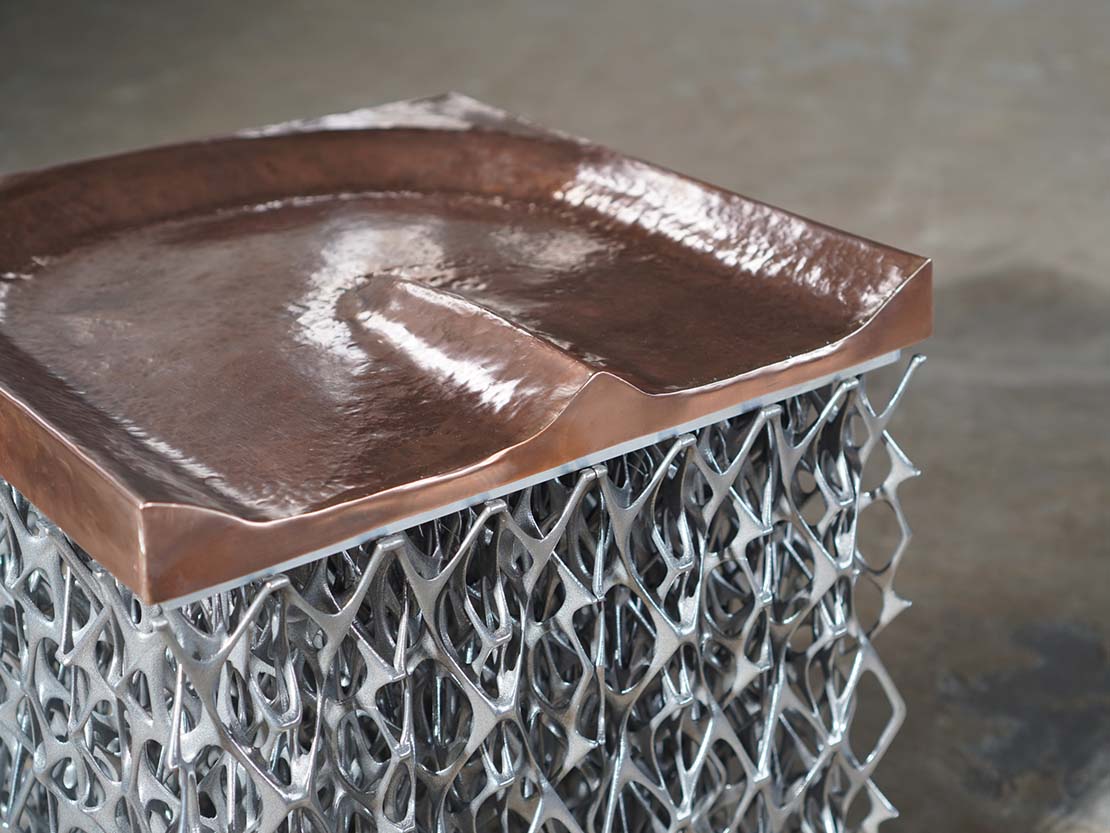 Elettricità dal calore corporeo. Pelt Chair per illuminare il futuro