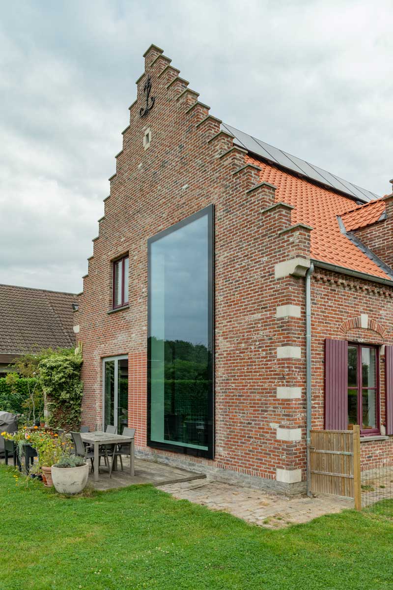 The reinterpretation of the past in the restyling of Lamat house