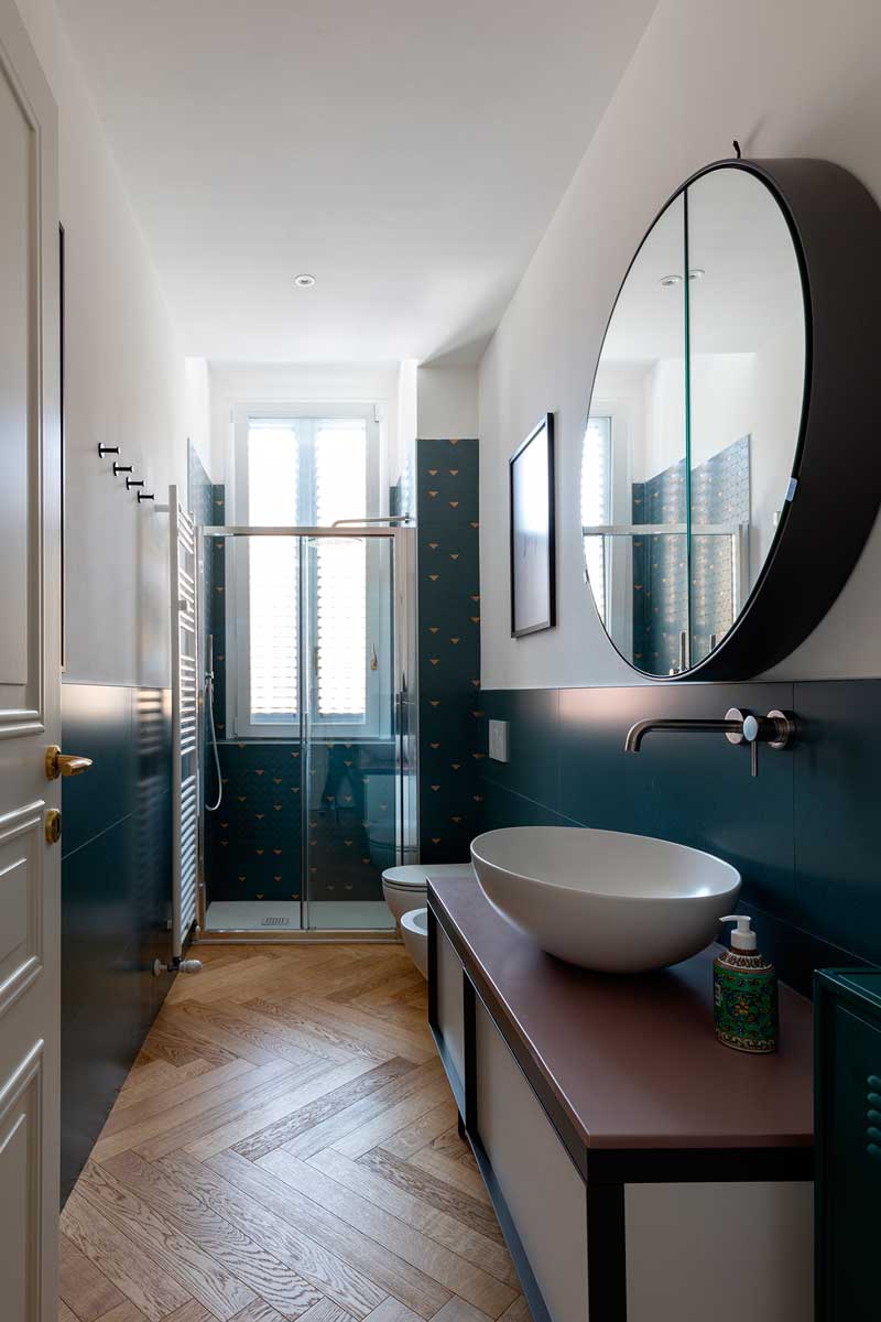 Elegancia y luz: VTR, un apartamento de los años '20 renace en Milán.