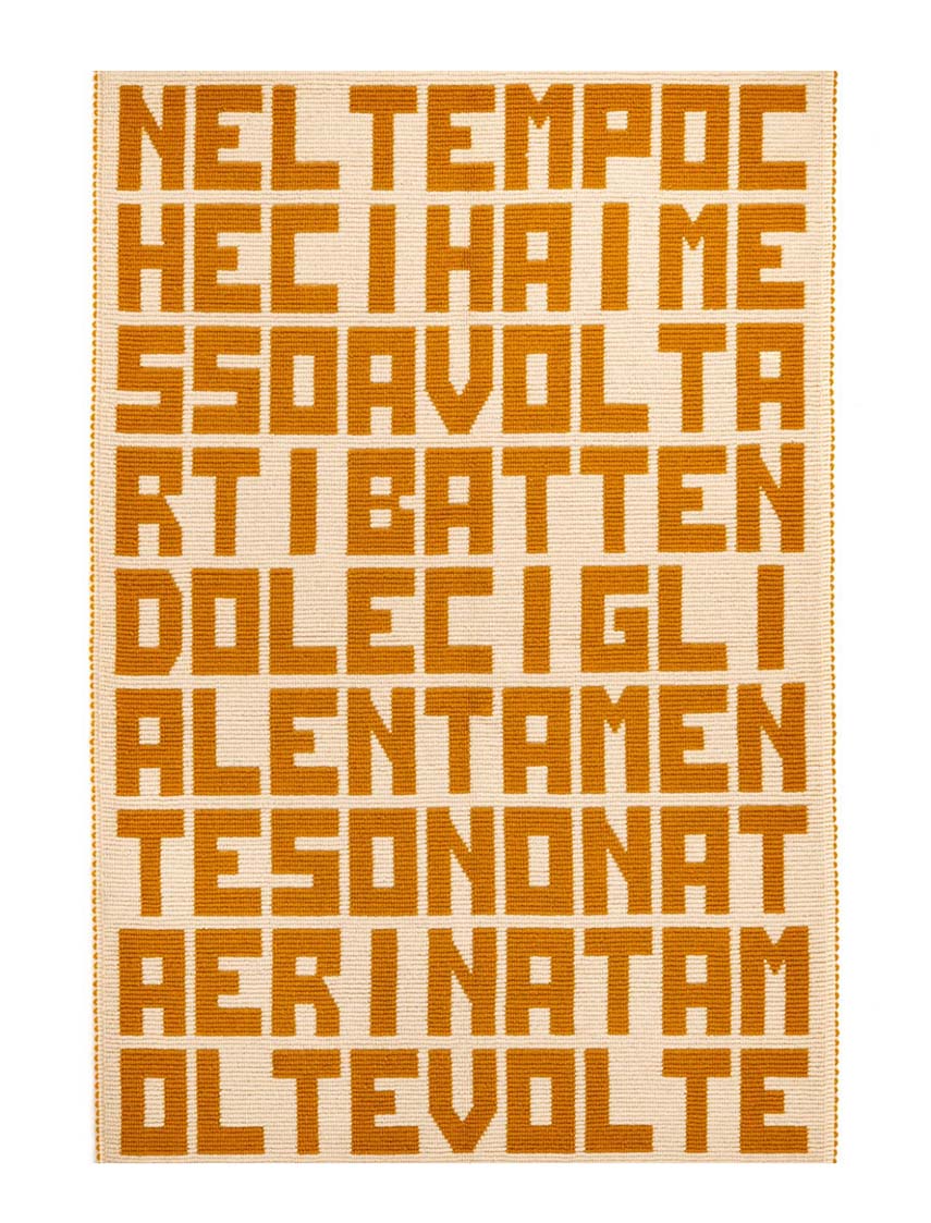 Le fil de la mémoire : l'art textile de Caterina Frongia