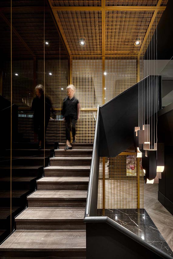 Office interior design at Stikeman Elliott: aesthetics and functionality