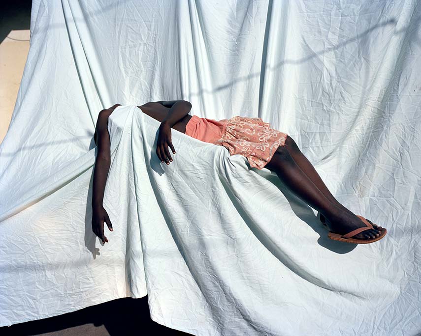 This Body Made of Stardust: le corps fragile et puissant de Viviane Sassen
