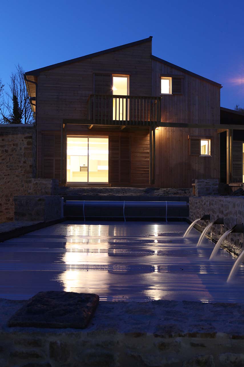 Bioclimatic house in Auray: innovating tradition