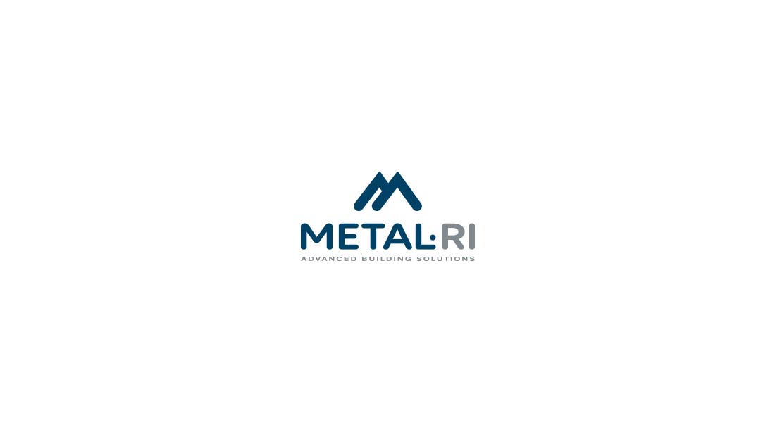 Ponte realizzato con travi tralicciate Metal.Ri