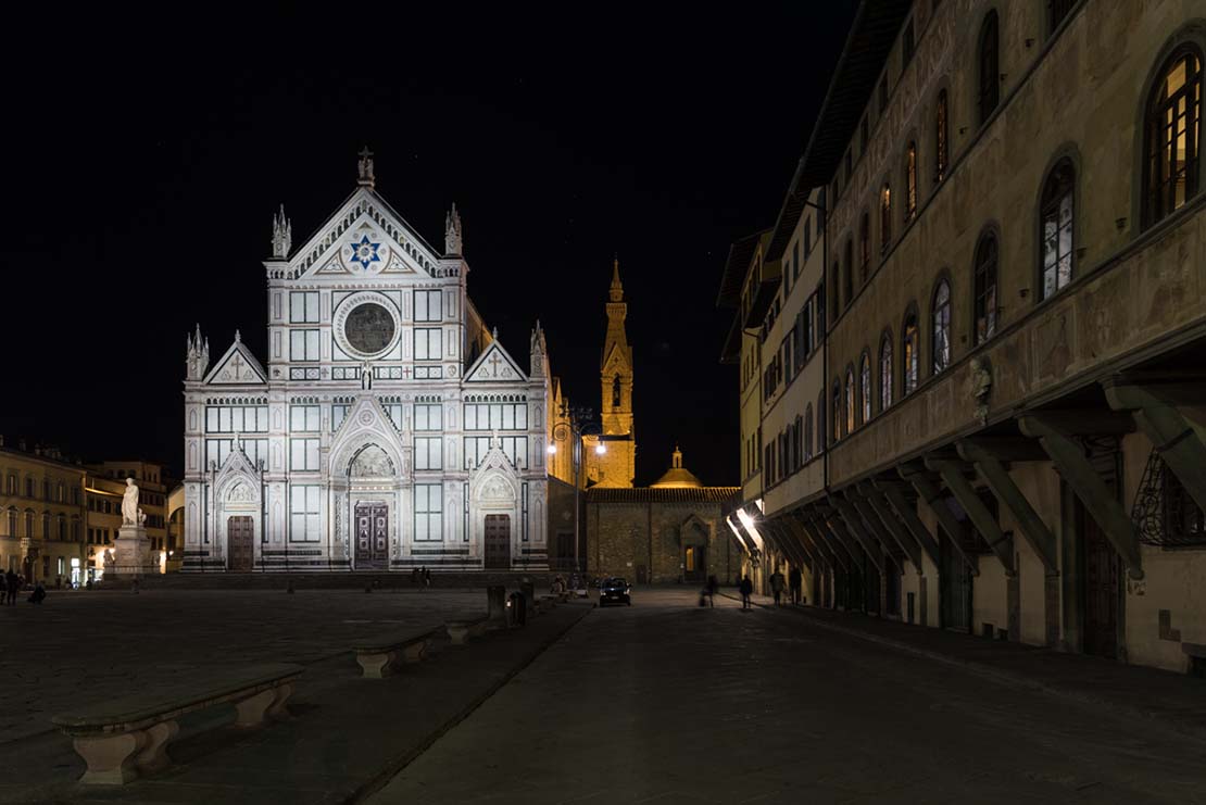 Lighting of the facade of the Basilica of Santa Croce in Florence