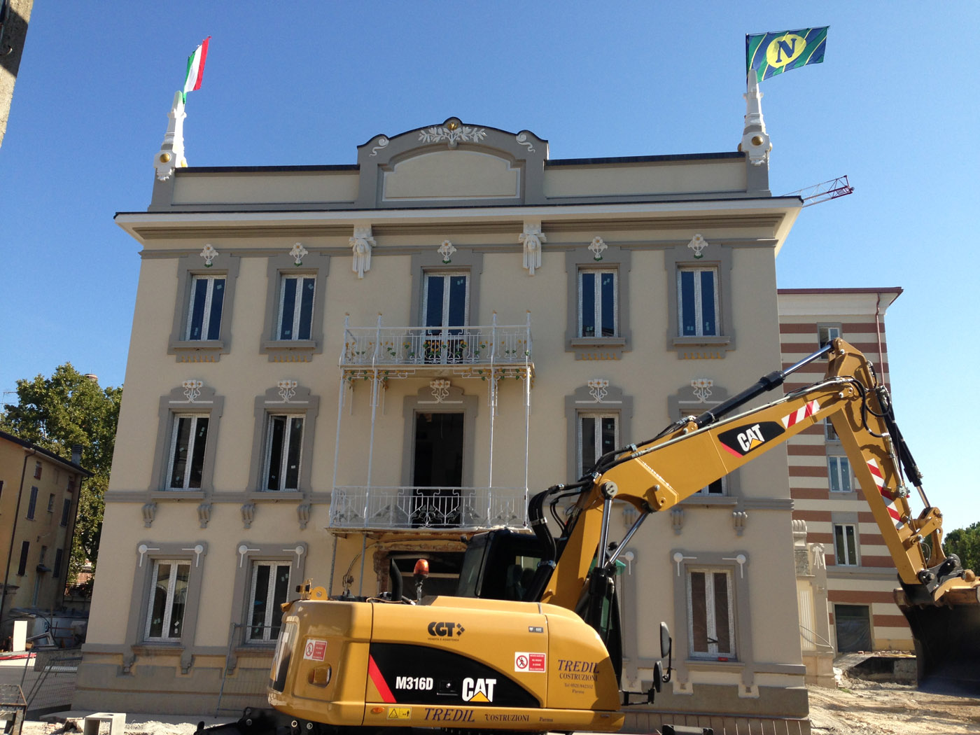 Isolated historic building with Ferri THERM Coat System