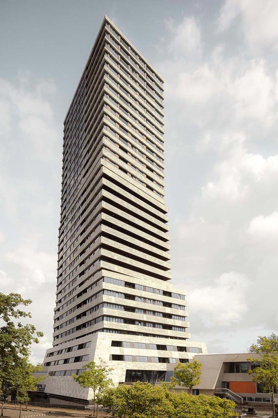 Torre Bunker y parque para revitalizar la obra brutalista de Maaskant