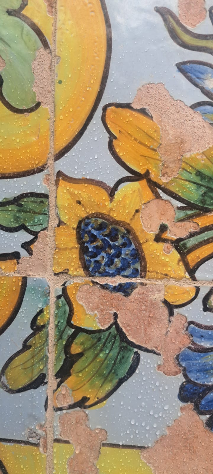 Nanotecnologie per il restauro del Chiostro di Santa Chiara