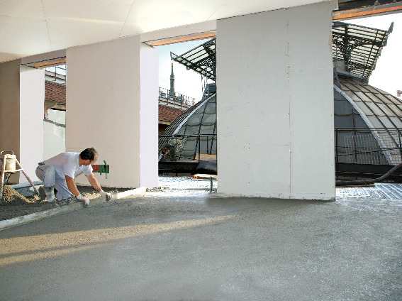 Duomo Milano gallery laying screed Historic Centre