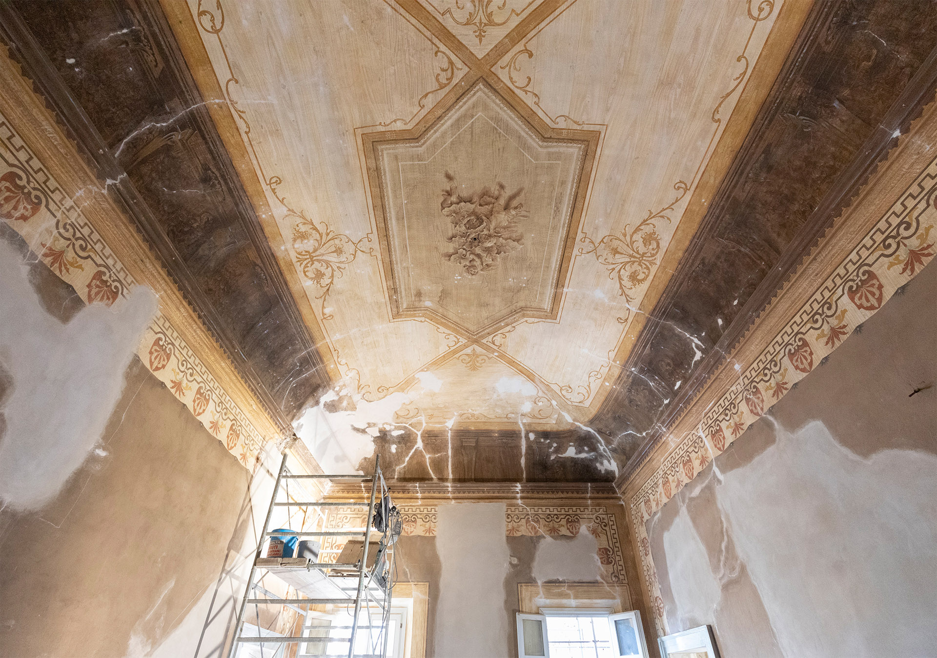 Risanamento strutturale edifici Saint-Gobain