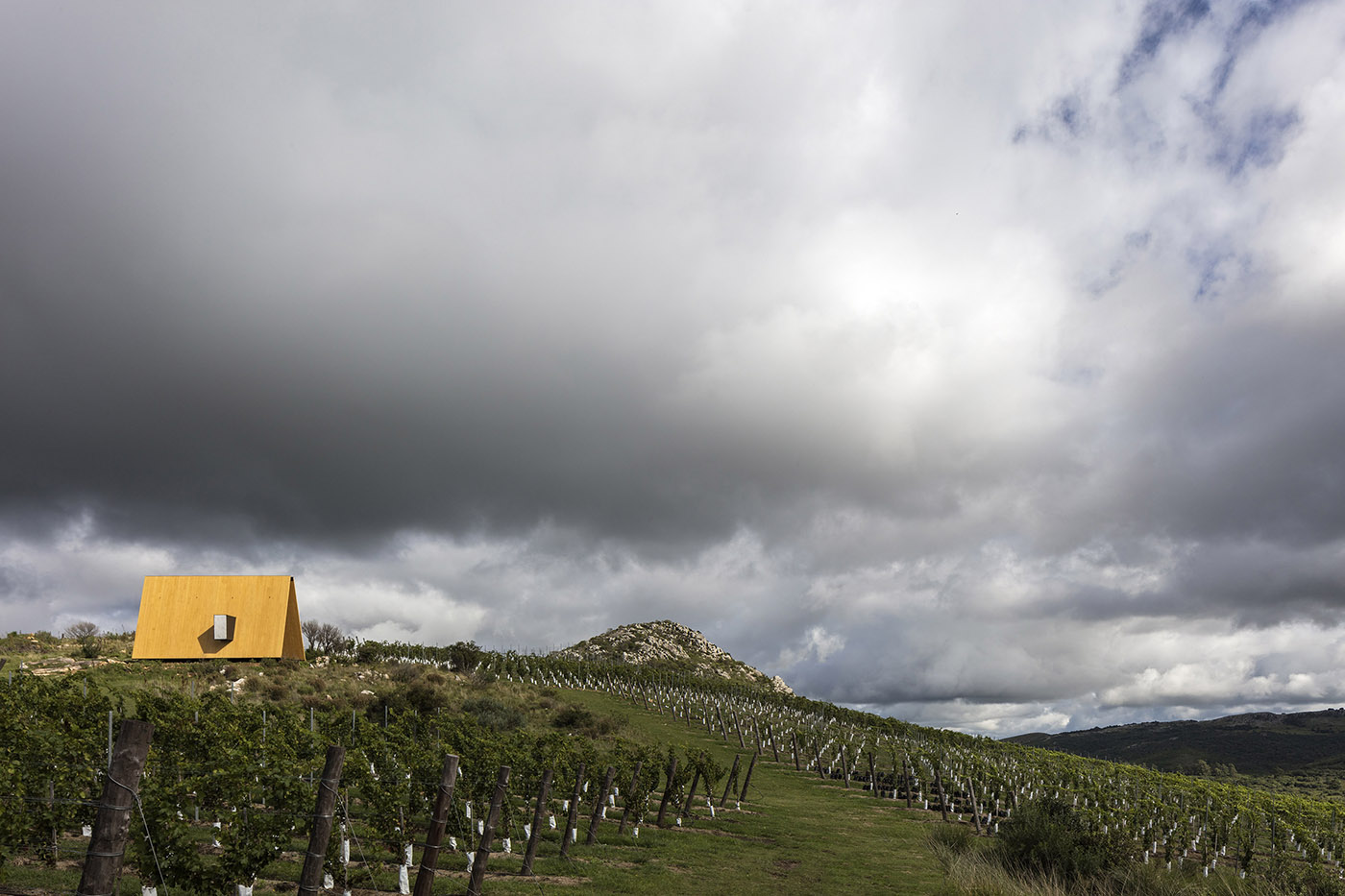 Sacromonte - Crafted Wines & Landscape Hotel