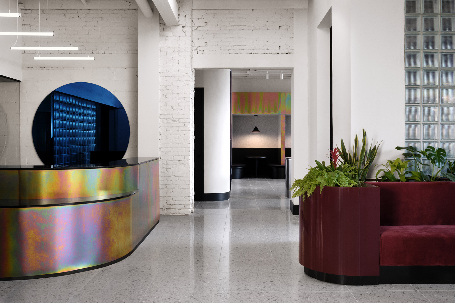 Spacial, a colorful and stylish workspace that emphasizes light as the focus of workspaces