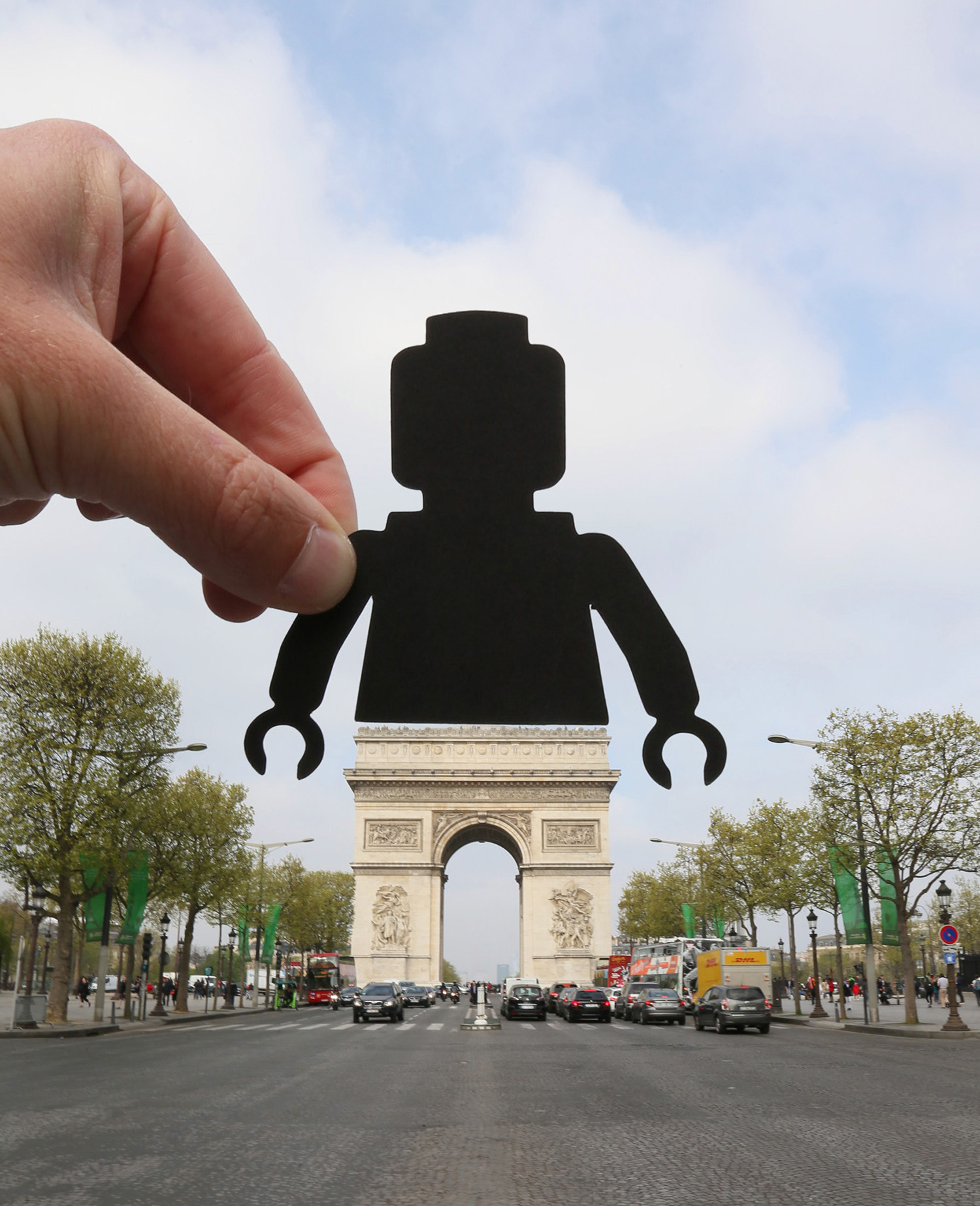 A building becomes Marilyn Monroe