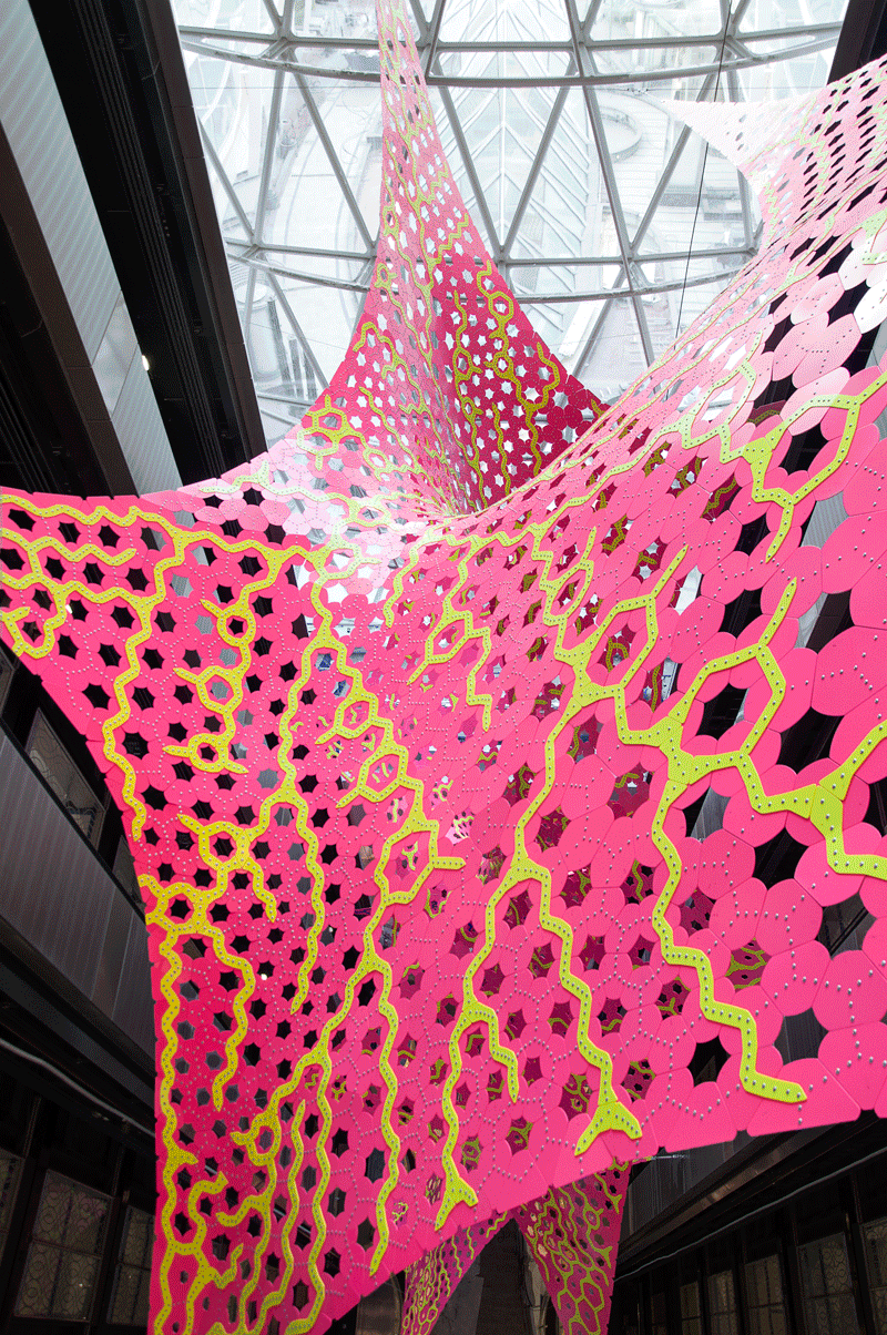 Suspended colored aluminum